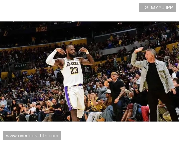 詹姆斯爆发砍下三双率湖人力克勇士赢下关键战役重返西部前四