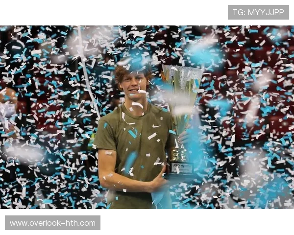 网球赛场风云再起新星崛起引发全球关注